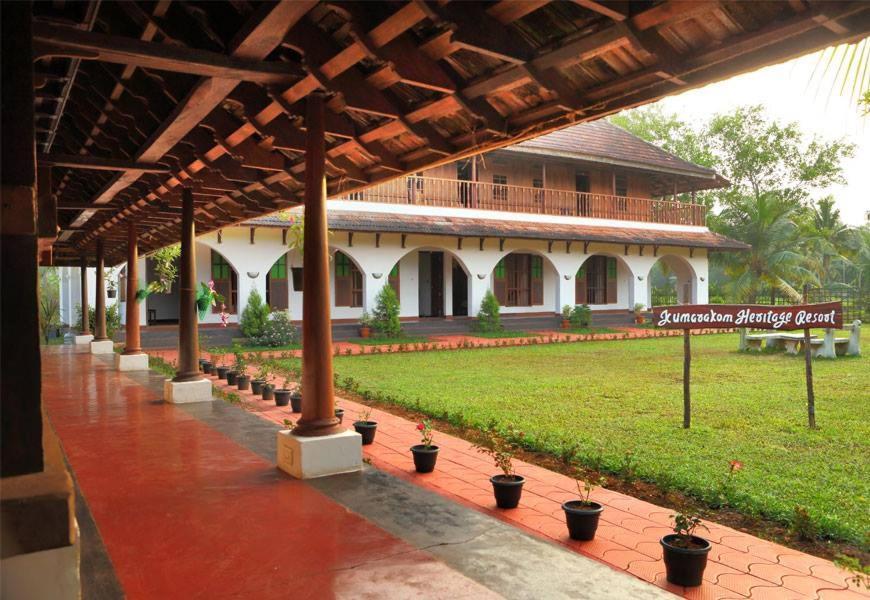 Kumarakom Heritage Resort Kottayam Extérieur photo